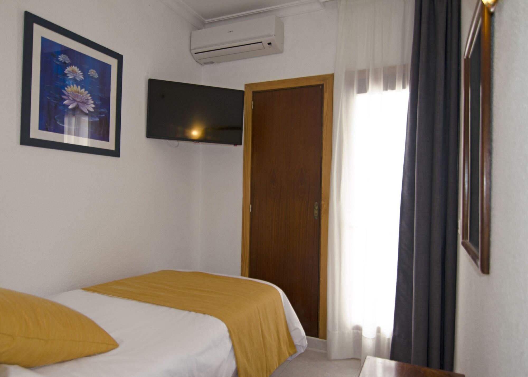 Aparthotel Vibra Bay San Antonio  Ngoại thất bức ảnh