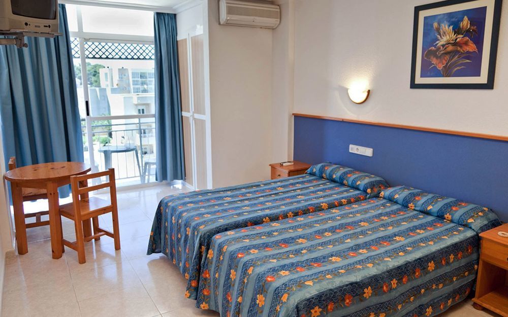Aparthotel Vibra Bay San Antonio  Ngoại thất bức ảnh