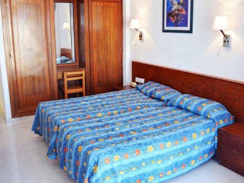 Aparthotel Vibra Bay San Antonio  Ngoại thất bức ảnh